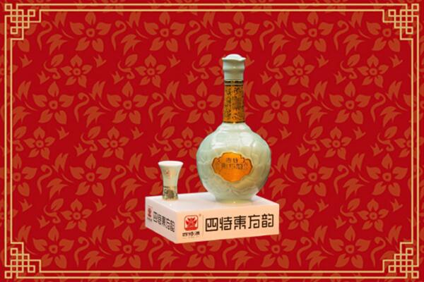 大庆市让胡路回收四特酒